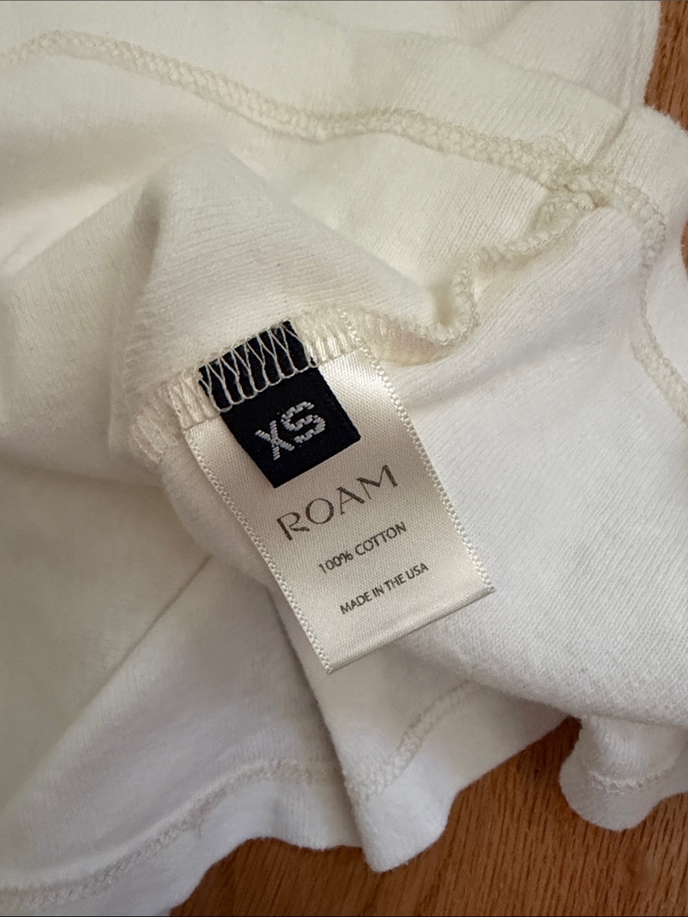 ROAM White Cropped Rib Tank - Picture 3 of 3
